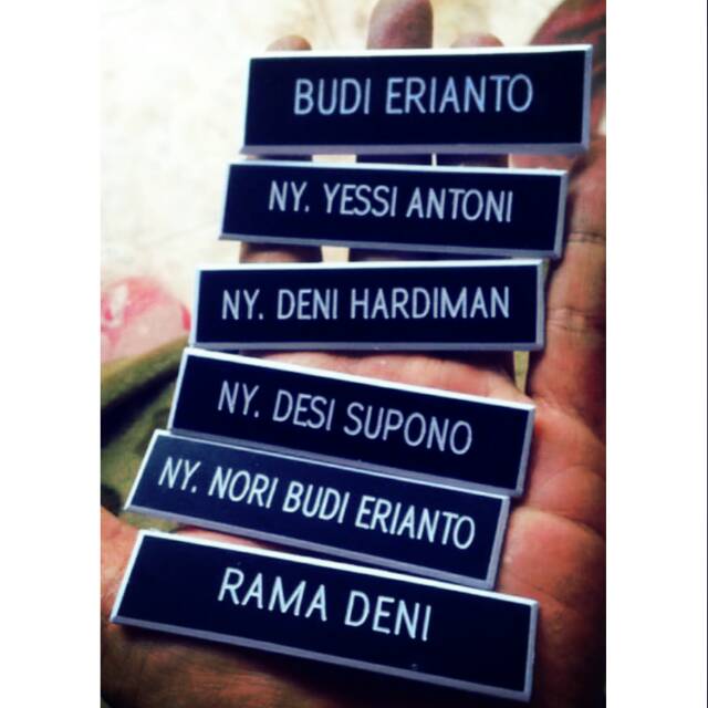

Name tag papan nama ukir