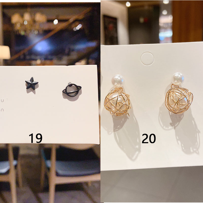 Anting Tusuk Motif Bunga Ala Korea / Jepang Untuk Wanita