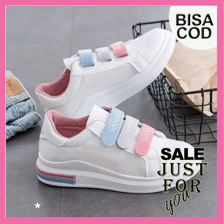 Sepatu Sneakers Snekers Wanita Tanpa Tali Import Korea Style Terbaru