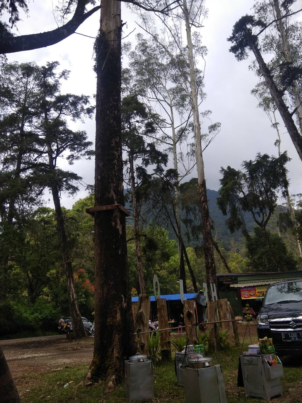 Kemeja Batik Pria Lengan Panjang Bl63 Katun Motif Modern Dixmont Semi Slimfit