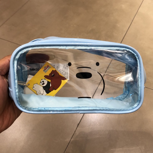 

Cosmetic bag wbb miniso, multifungsi,, bisa juga untuk tempat pensil