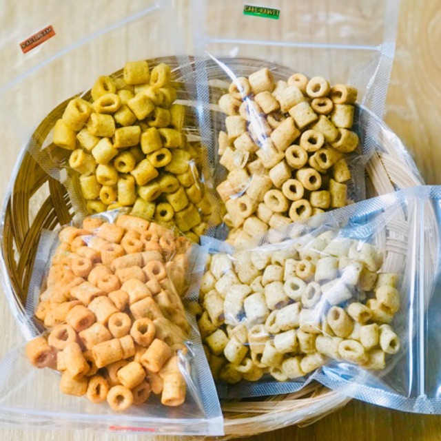 

CEMILAN OLEH OLEH MEDAN KEMASAN EKONOMIS 100 GRAM