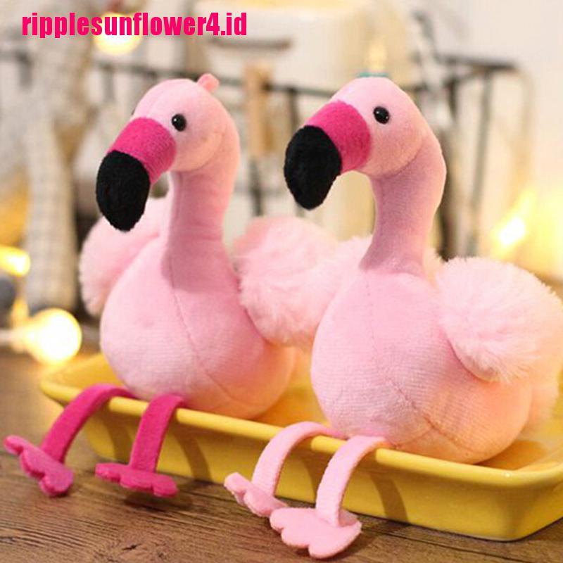 Gantungan Kunci Bentuk Flamingo Bahan Plush Lembut