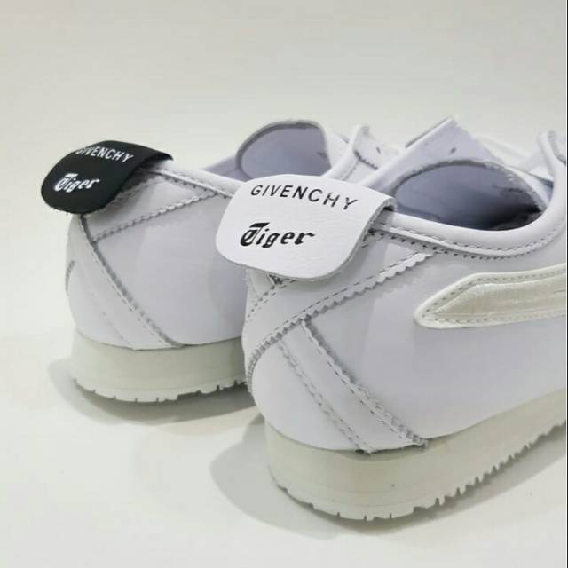 Asics onit suka tiger