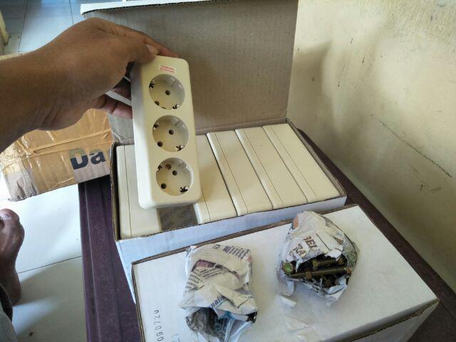 50 Pcs Baut Sekrup Cacing Jf 6 X 3/4 Kepala Rata