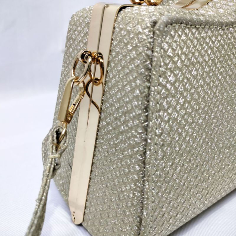 FARNELL - Model Baru! Clutch Pesta Farnell Tas Kondangan Wanita Diamond  Y9188G