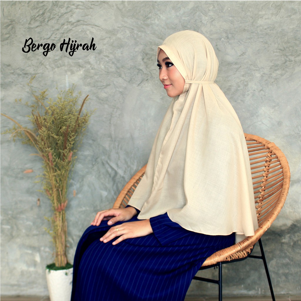 HIJAB BERGO / HIJAB INSTAN TALI MURAH-cream