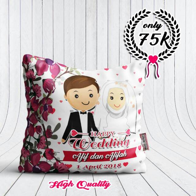 Kado pernikahan / kado unik / bantal Foto / bantal custom / bantal sofa / kado wisuda