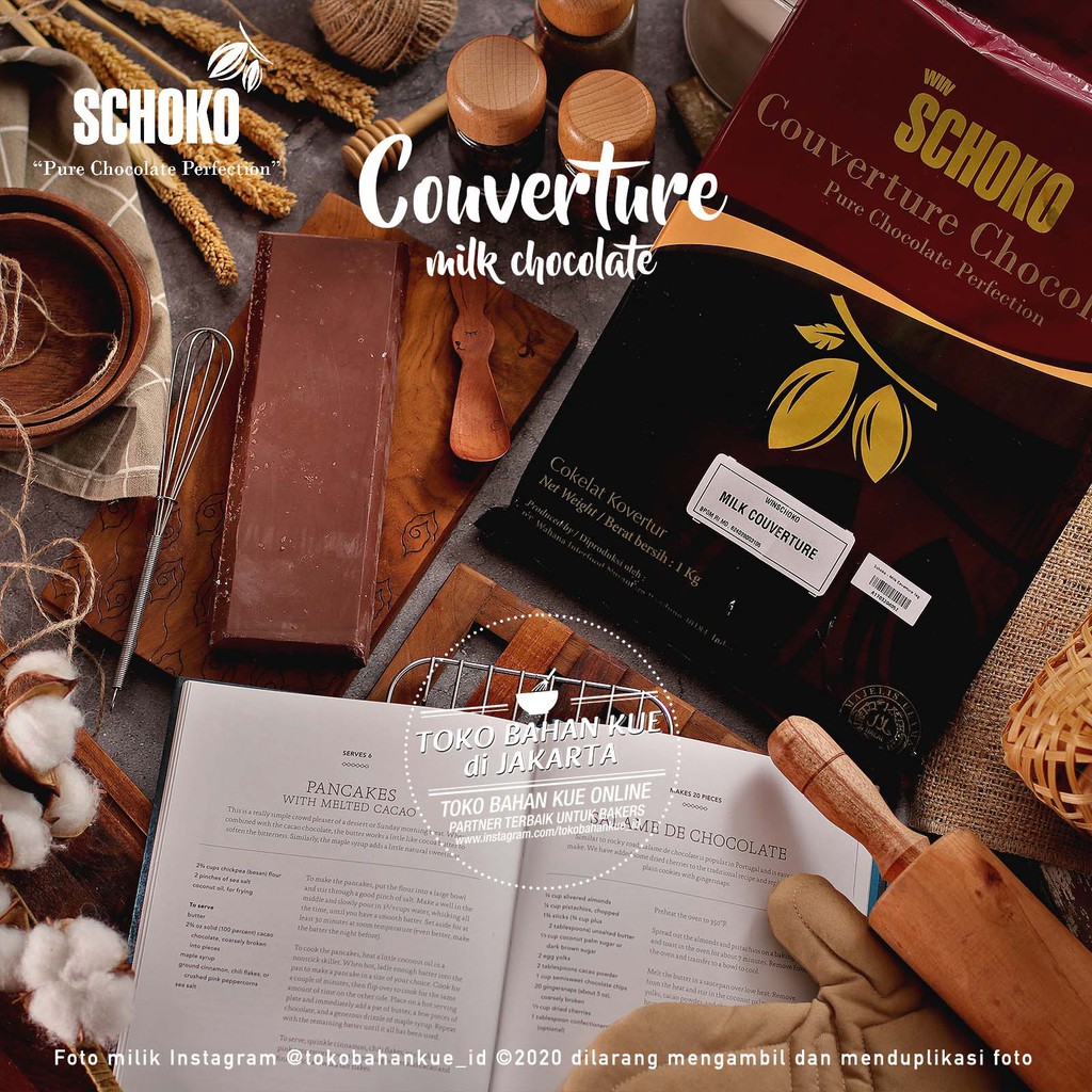 

Schoko MILK Couverture Chocolate 1kg Cokelat Baking Coklat Susu Batang Indonesian Chocolate