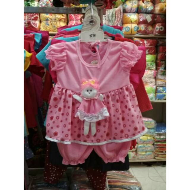 Setelan baju bayi perempuan lengan pendek boneka cassey