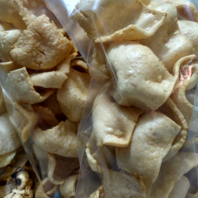 

Kerupuk Bawang Mentah (500 gr)