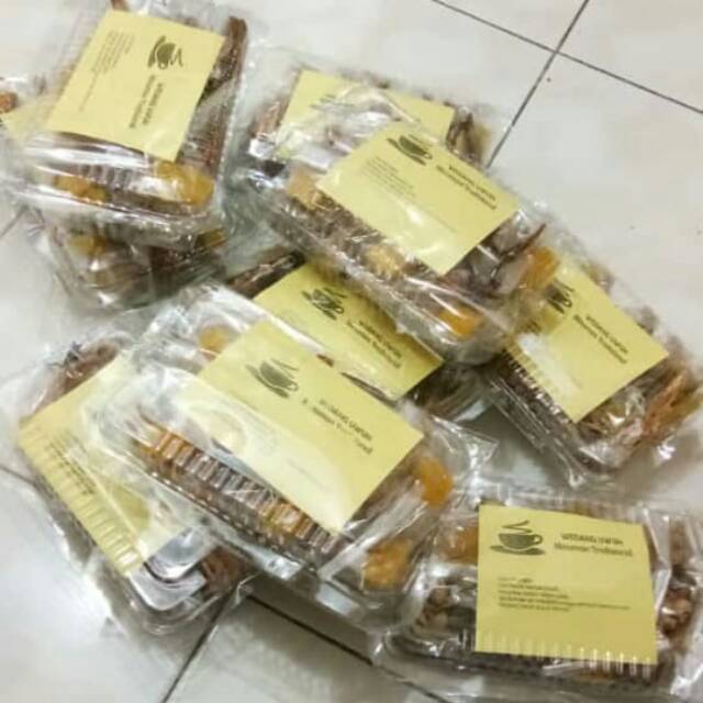 

Wedang Uwuh Gula Batu (pack isi 10)