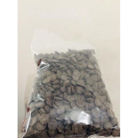 

[KODE BARANG J2483] Callebaut Dark Noir 70,5 % Couverture per 100 gram