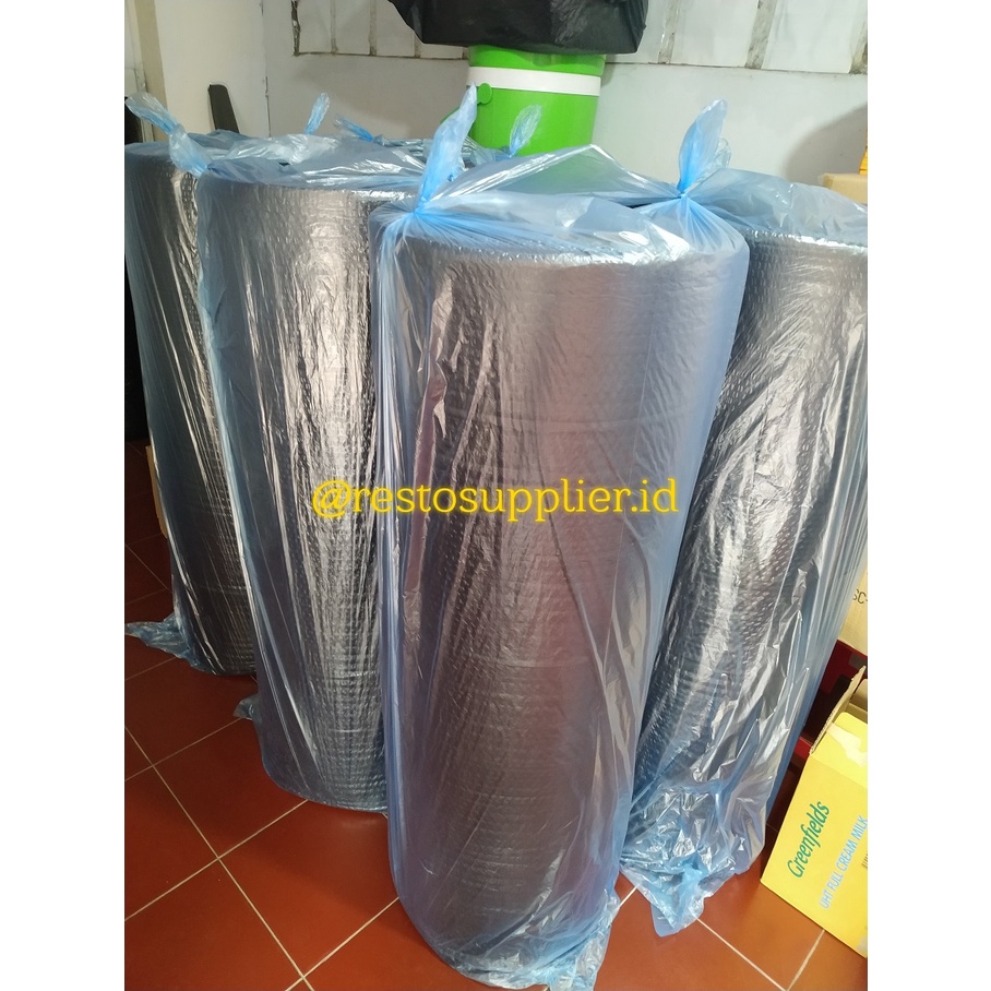 

BUBBLEWRAP HITAM ROLL BESAR 2,7 KG (HIGH QUALITY)