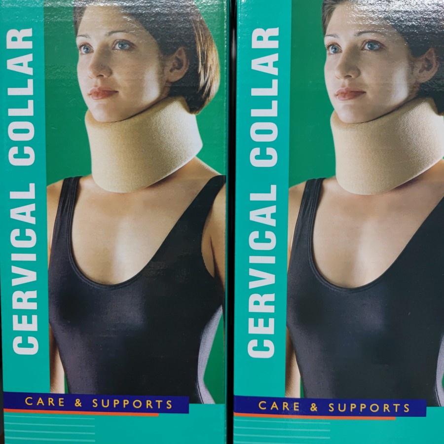 Penyangga / Pelindung Leher / Cervical Collar OPPO 4092