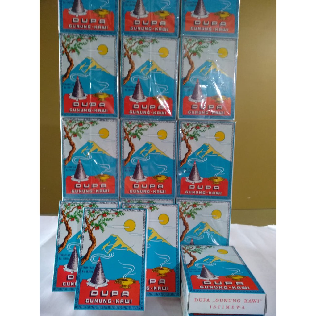 Dupa Tumpeng Gunung Kawi