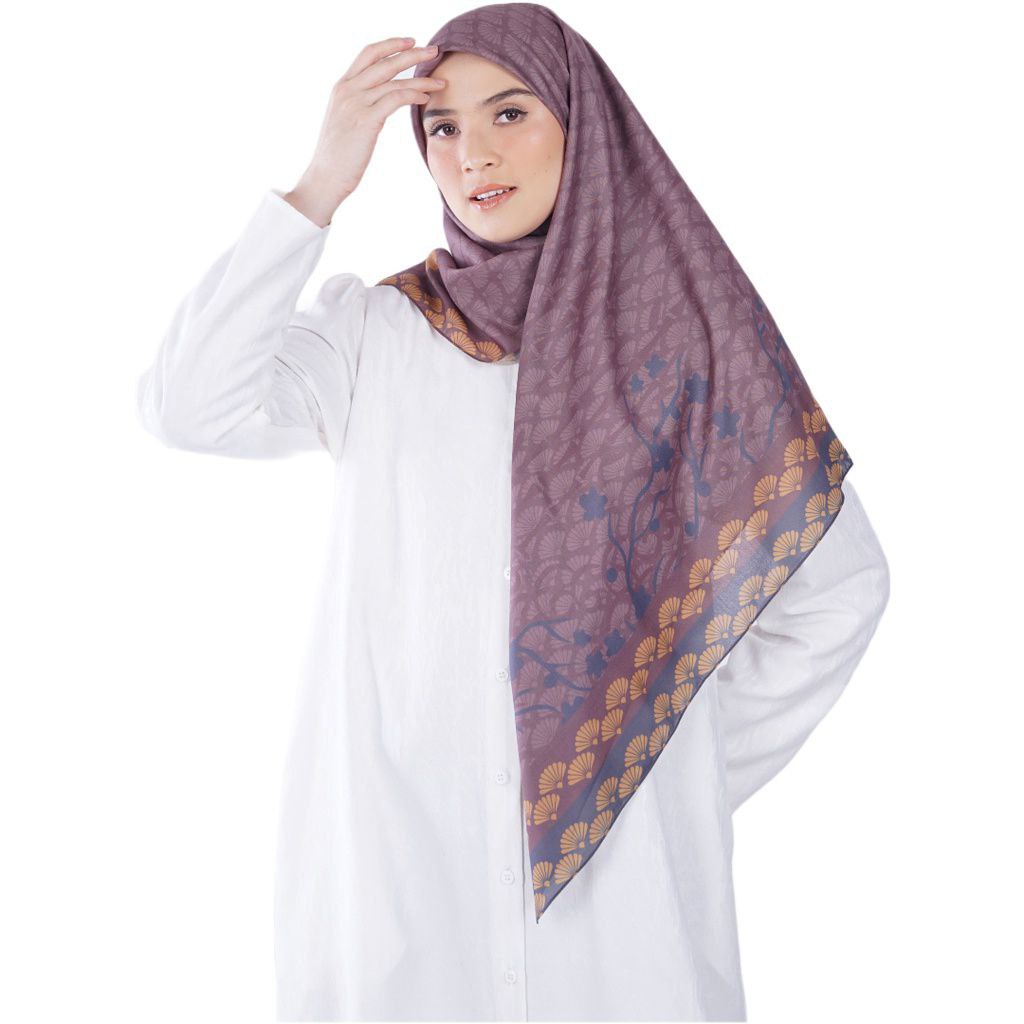 KAILA SAKURA ELZATTASEGI EMPAT ELZATTA KERUDUSNG SEGI EMPAT HIJAB MOTIF KERUDUNG MOTIF SCRAF MOTIF J