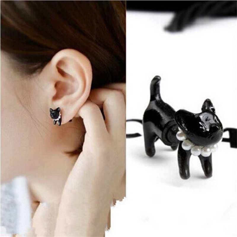 1pc Anting Tusuk Motif Kucing Hitam Aksen Mutiara Imitasi Ala Punk Untuk Unisex / Pria / Wanita