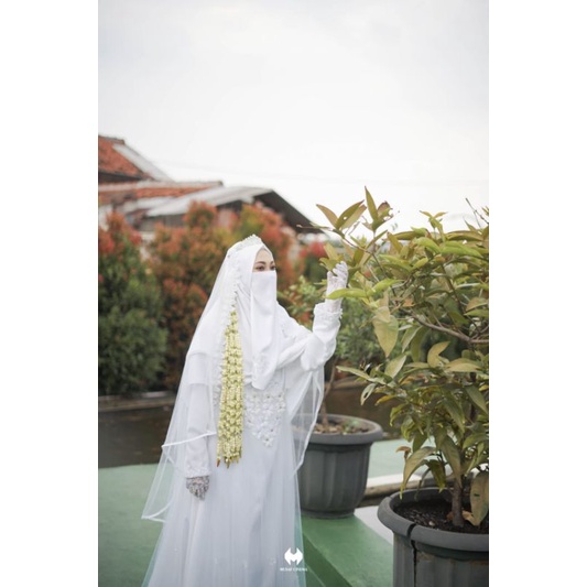 Gaun Akad Syari/Gaun Muslimah/Gaun walimah/Gaun putih/Dress Pengantin/Gaun Pengantin Syari