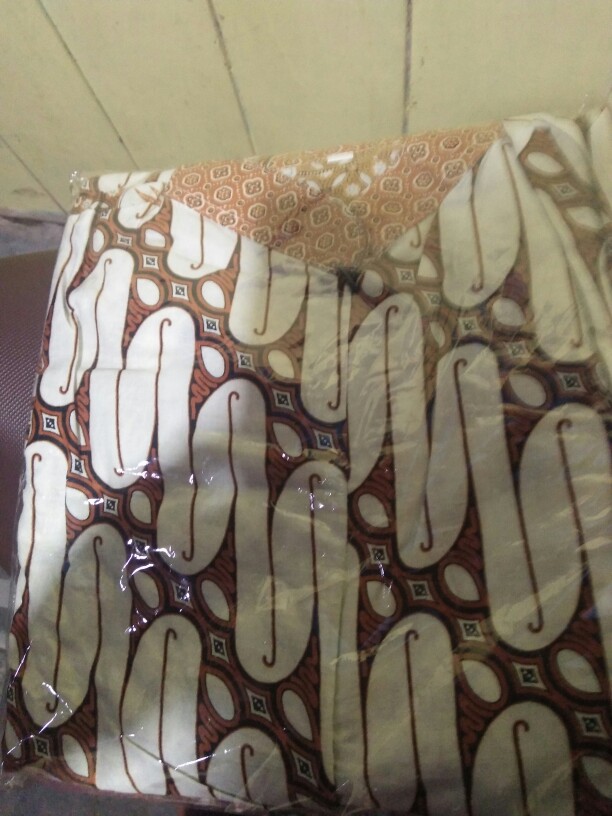 Batik Couple Sarimbit Keluaraga Terlengkap