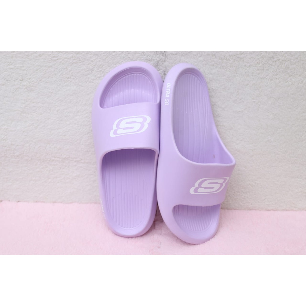 Sandal Skechers Wanita (SlipOn)