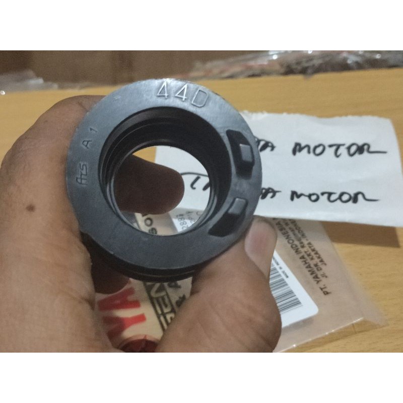 KARET INTAKE YAMAHA XEON LAMA 44D