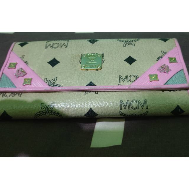 Dompet mcm mirror