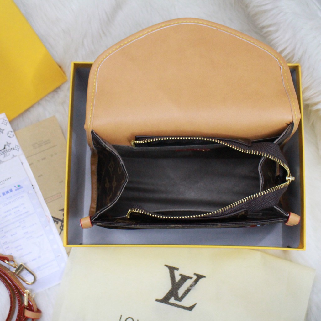 L Vuitton Painted 1666 (Free Sarung+BubbleWrap)