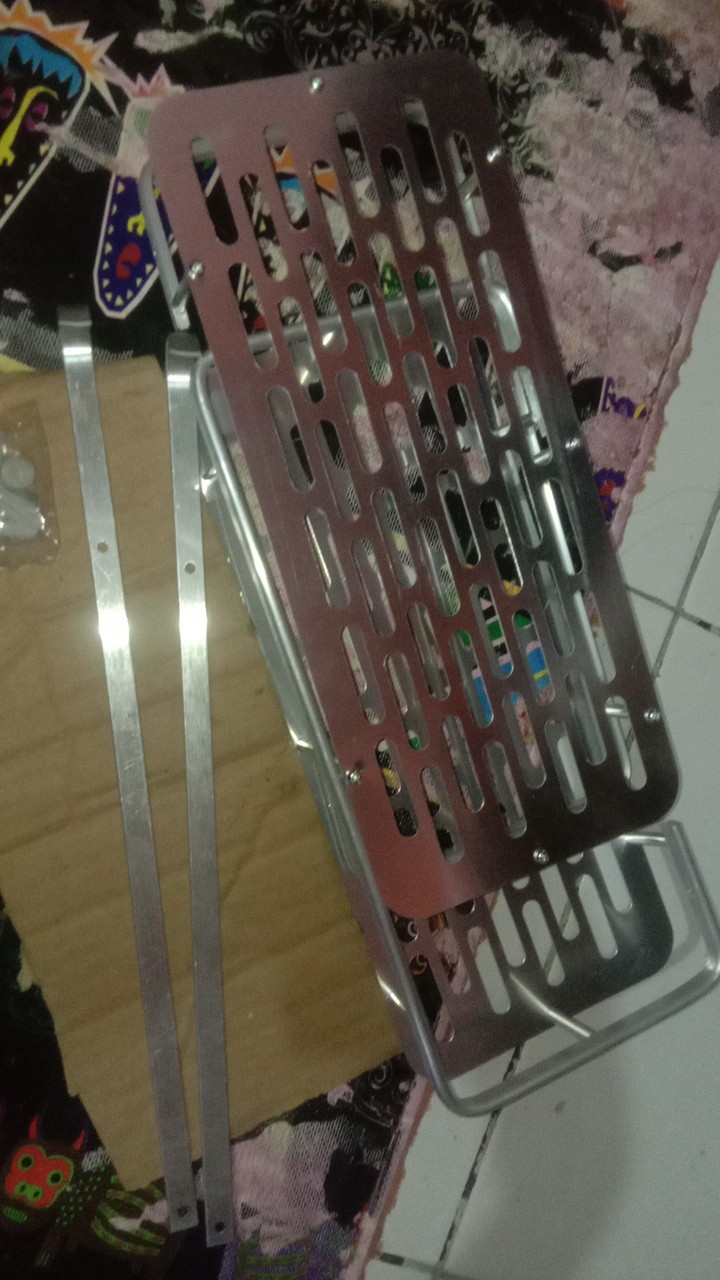 Rak Kamar Mandi Stainless