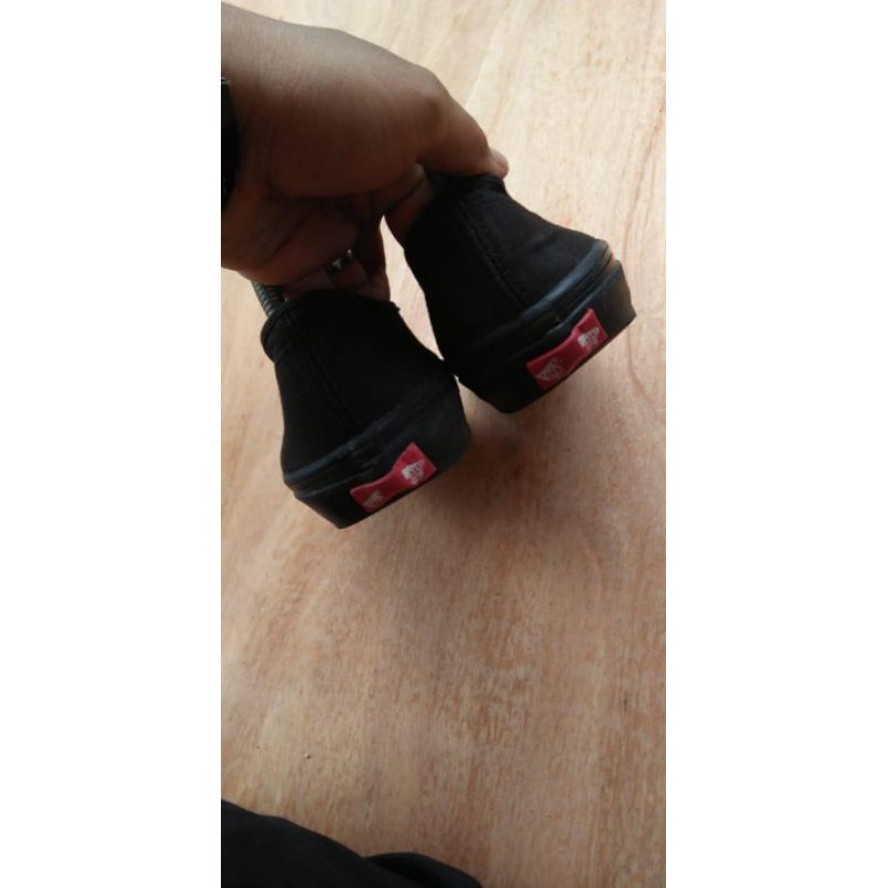 vans authentic full black