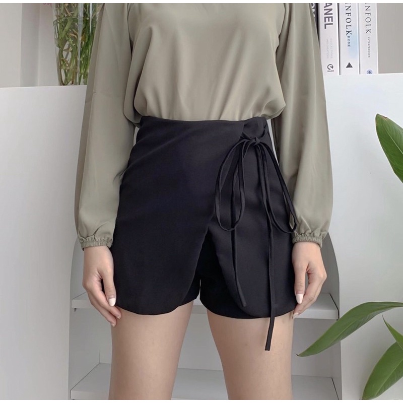 SUZY FITTED SKORT KOREA  - ROK CELANA CASUAL LOOK - KADO ULTAH WANITA