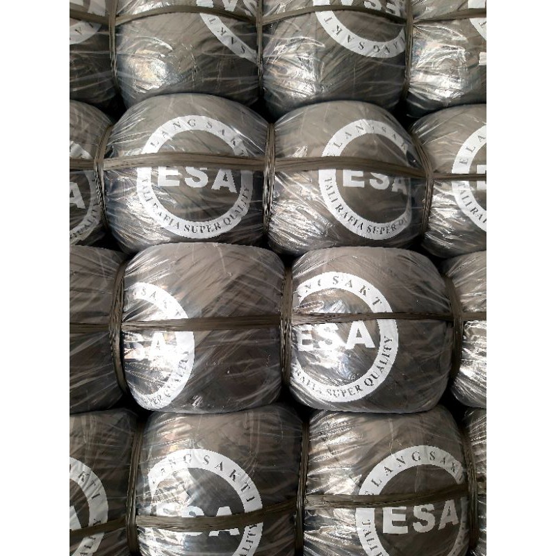 

Tali Rafiah, Tali Rafia, Tali Rapiah Plastik Hitam 800gram / 900 gram
