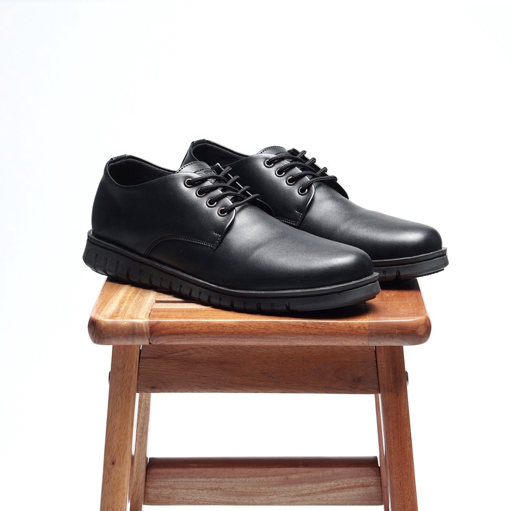 Sepatu Joey Footwear Formal Keren Reic Black