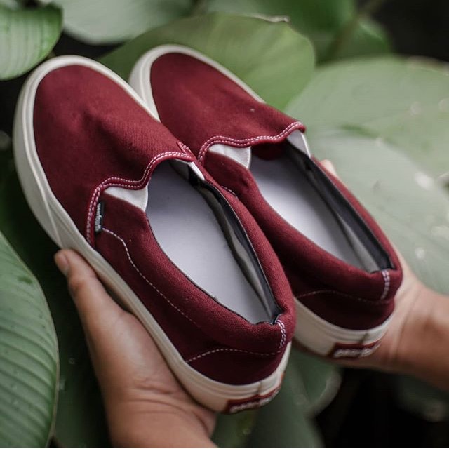 Sepatu gearfourth snopy maroon ready