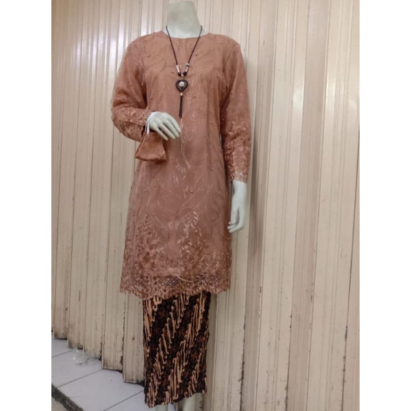 Atasan tunik tille// rok plisket//one set Tunik tille(realpict)