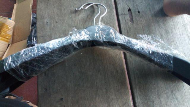 Hanger Jas Hitam Murah 181 (1 Pcs)