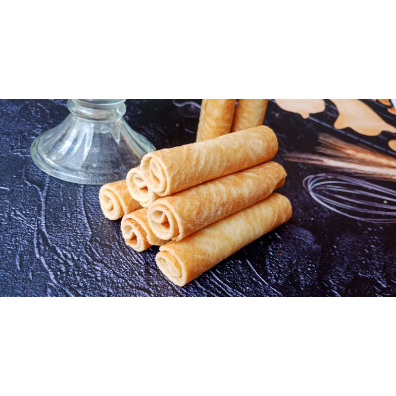 

Serena Egg Roll