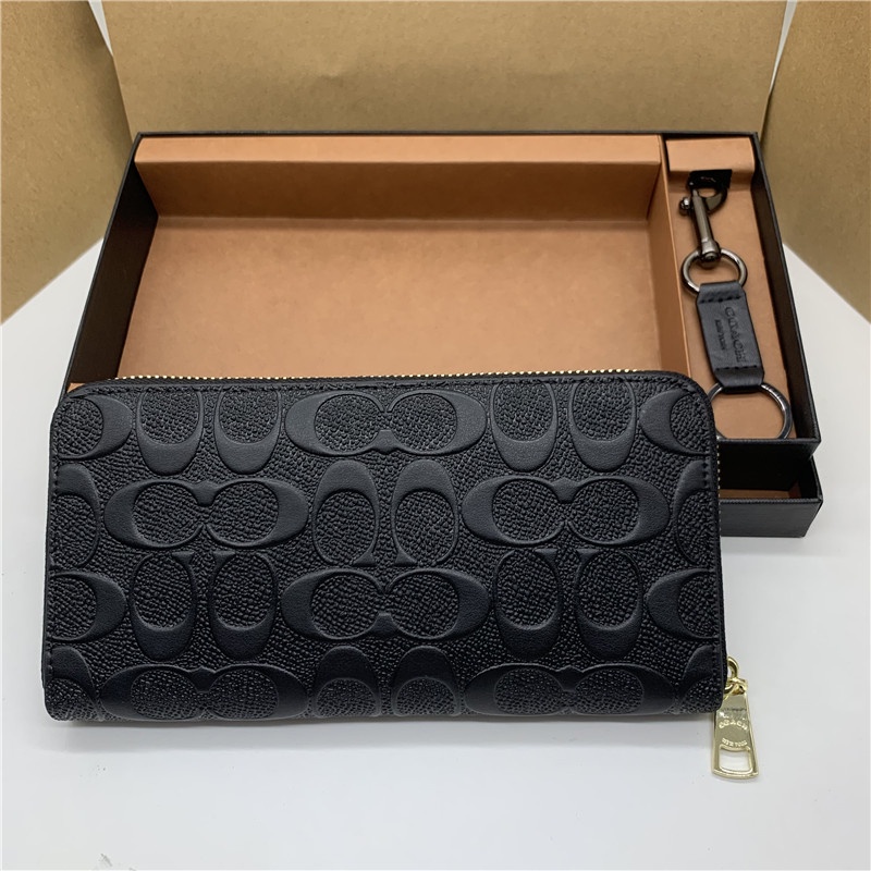 DOMPET PANJANG LONG CH WALLET BLACK SIGNATURE EMBOSSED- F53834