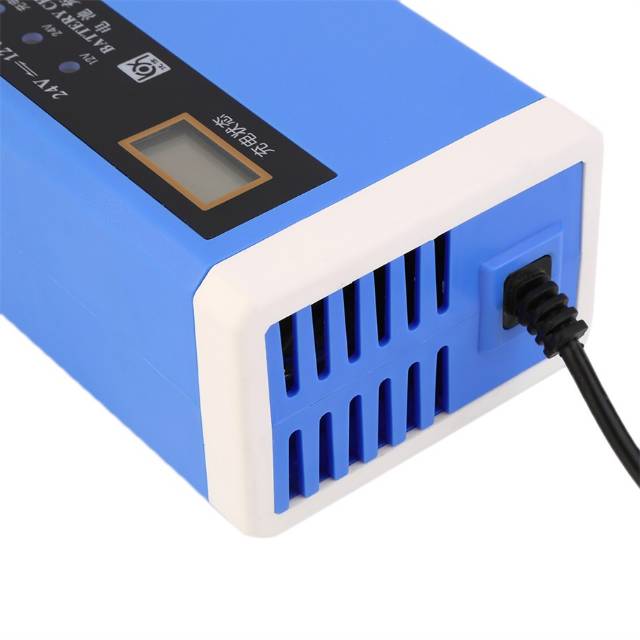 Charger Aki Mobil Motor 12-24V 10A dengan LCD - Blue