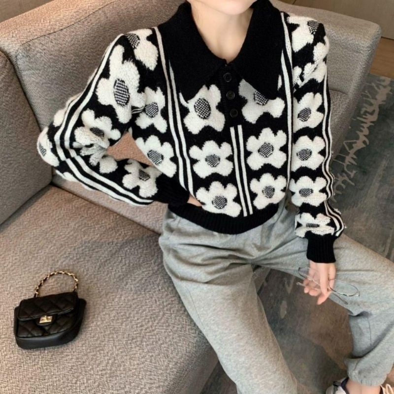 IMPORT WOMAN SWEATER CROP TOP 'SO HEE' BLACK BAJU ATASAN WANITA MUSIM DINGIN KOREAN STYLE