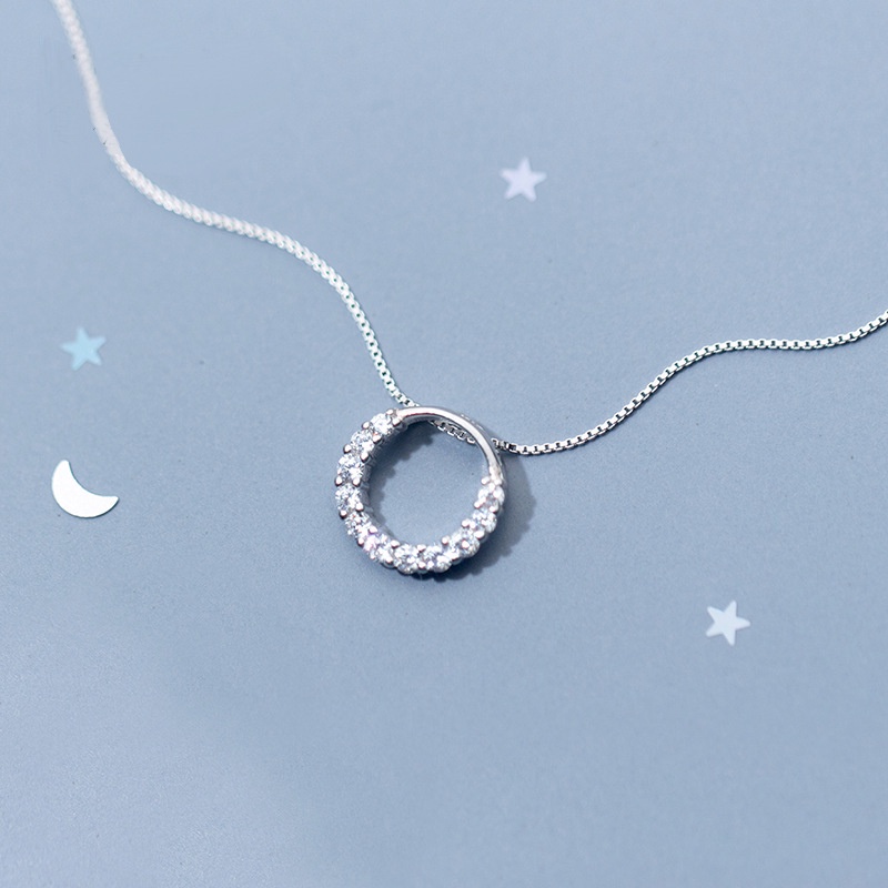 Kalung Rantai Pendek Liontin Kristal Zircon Bentuk Bulat Warna Silver Gaya Korea Untuk Wanita