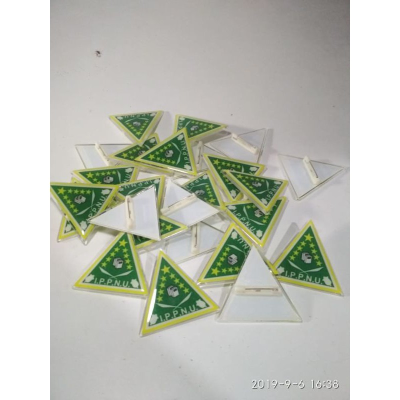 

PIN ORGANISASI CUSTOM AKRILIK SURABAYA