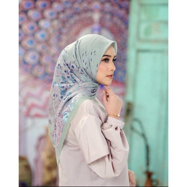 BUTTONSCARVES EDERRA LICHEN