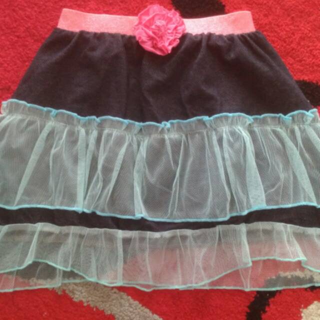 Rok semi denim dan acecory tile lembut brand circo usia 5 thun