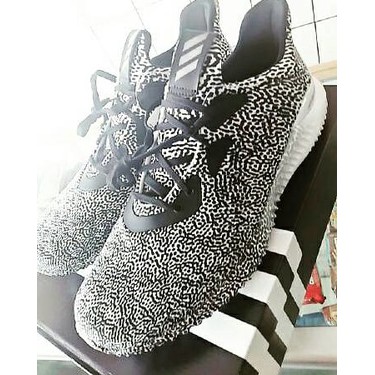 Adidas alphabounce M Aramis , original 