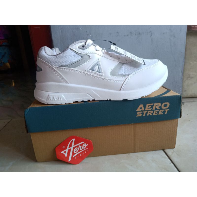 Aerostreet - Osaka Putih Abu Muda Putih / Osaka Full White size 39