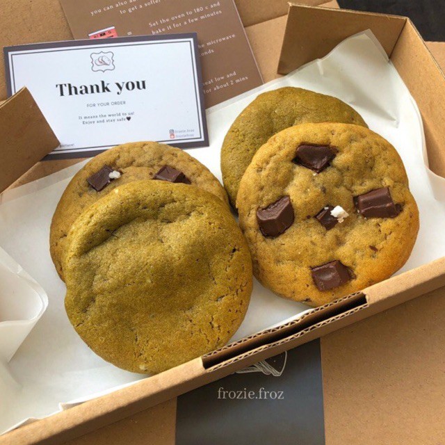 

hampers lebaran, 4 Pcs / 8 Pcs Soft Baked Cookies