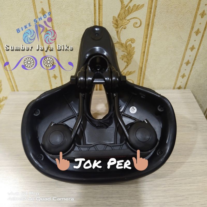 Jok sepeda saddle lebar empuk 25cm P x 20cm L