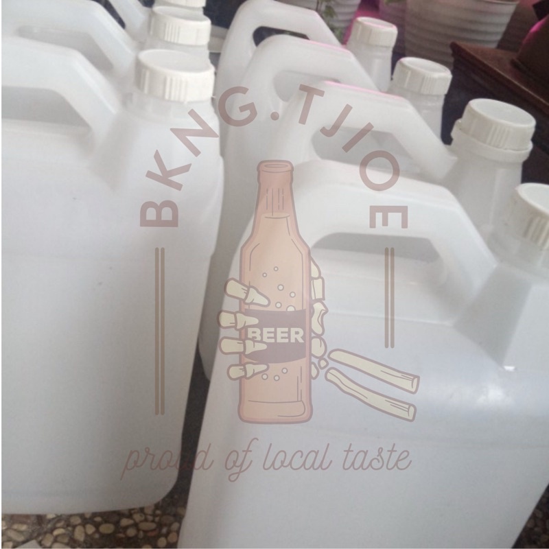 

jerigen 5Liter putih pisang ketaan