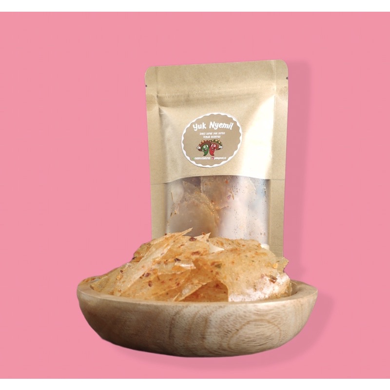 

KRIPIK KACA PEDAS DAUN JERUK (GURIH)
